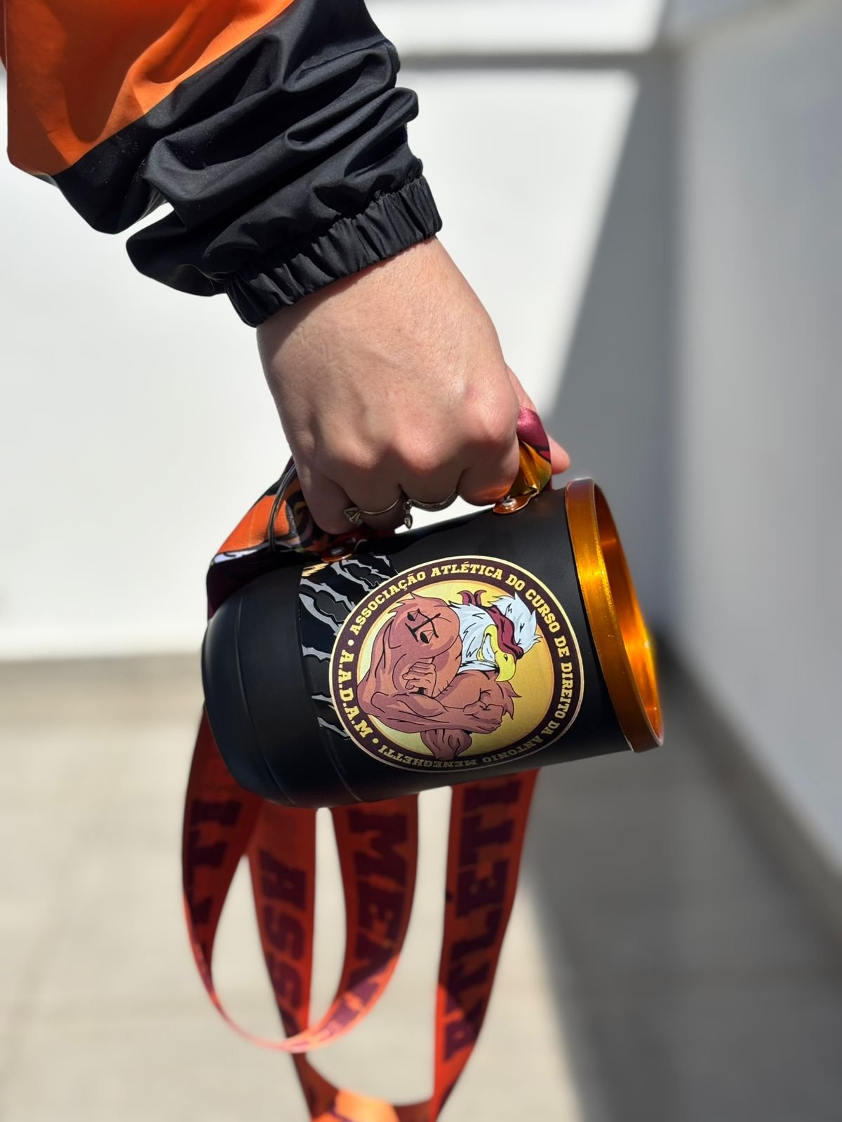 Caneca alumínio tradicional
